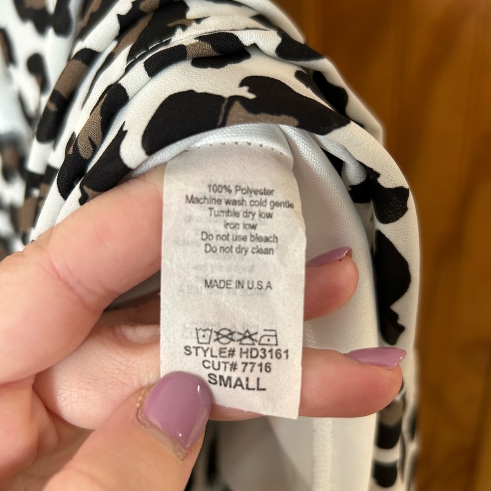‼️NWT‼️ Hopely leopard print dress - Picture 4 of 7